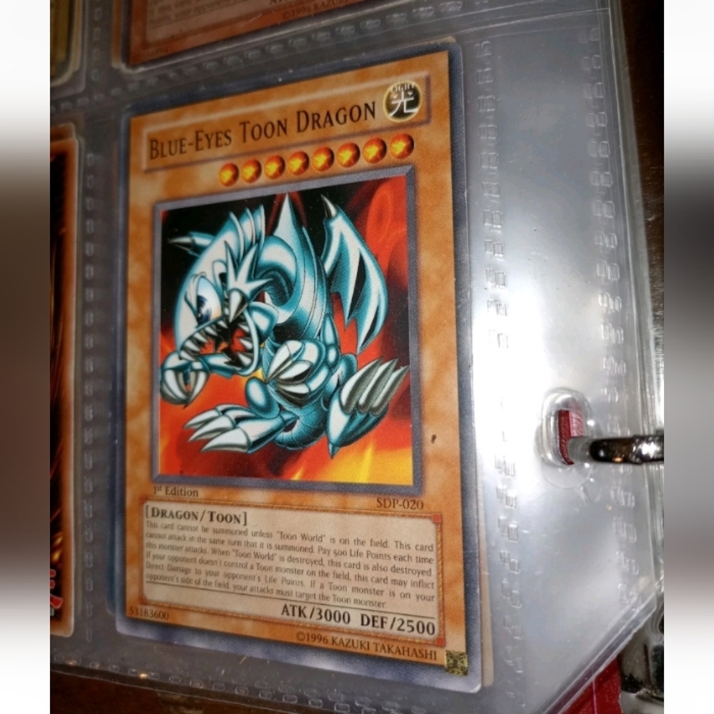 Yugioh! Vintage Card SDP-020 Blue-Eyes Toon Dragon  🐲